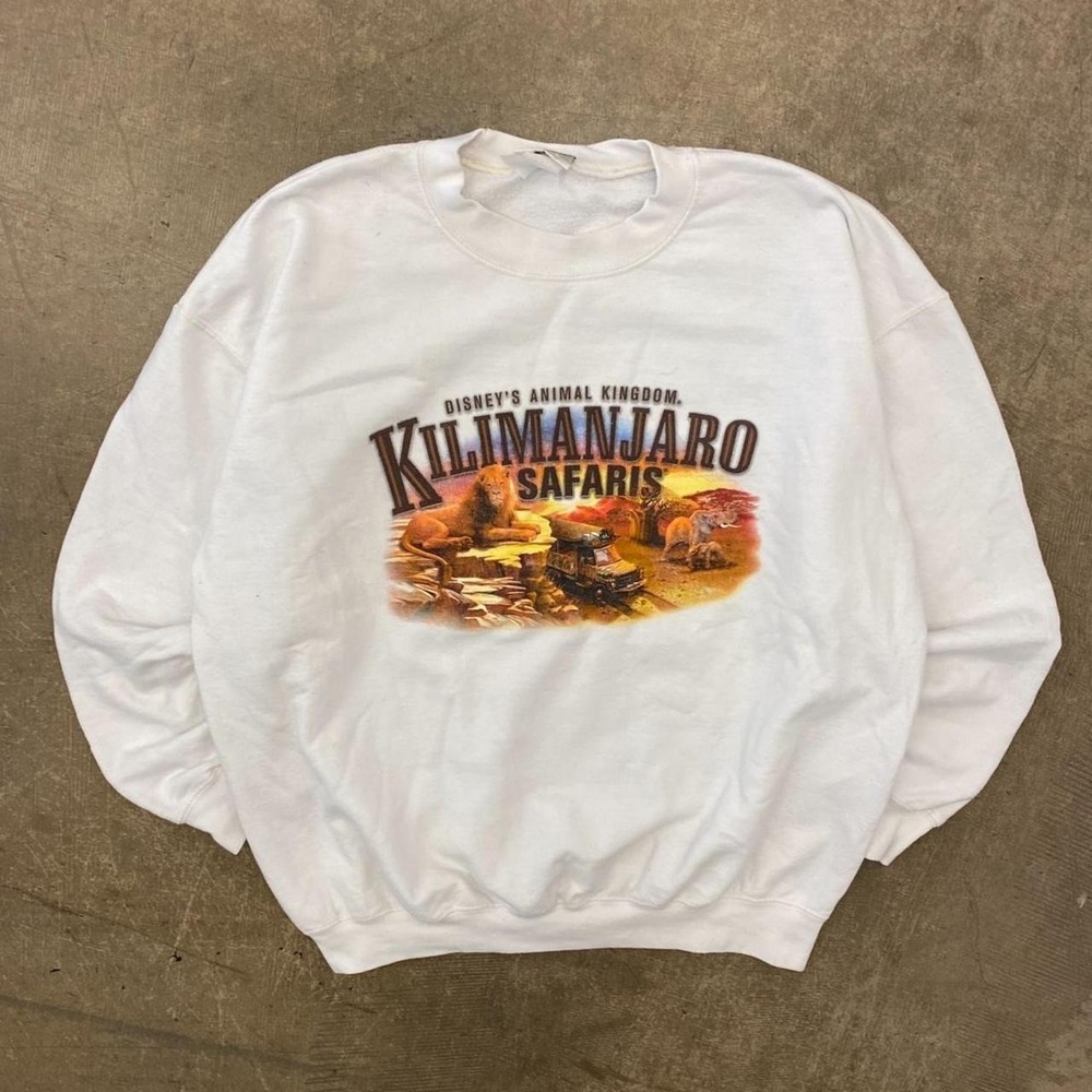 Vintage Disney Animal Kingdom Kilimanjaro Safaris Walt Disney World Crewneck XL